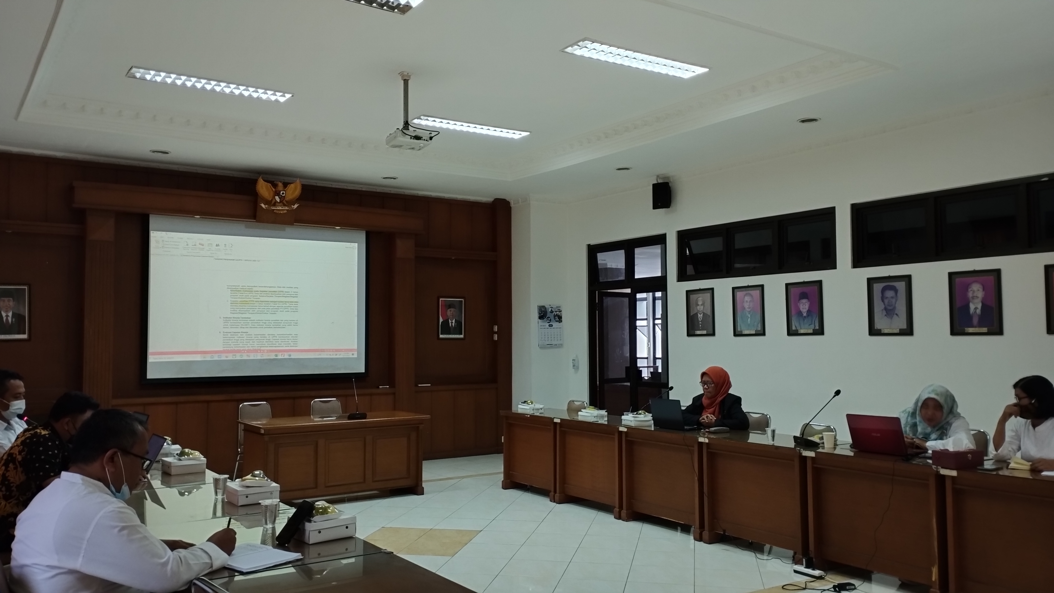 Penyusunan laporan sasaran kinerja prodi pendukung persiapan visitasi akreditasi prodi tahun 2022