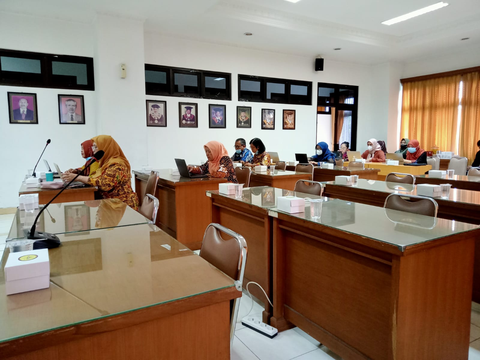 Akreditasi BAN - PT S2 PKK 